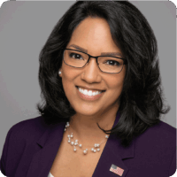 Kristine Reeves Pearl Necklace, Glasses Headshot